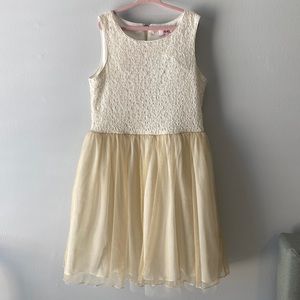 GB Girls beautiful gold sequined dress with tulle Girls 12